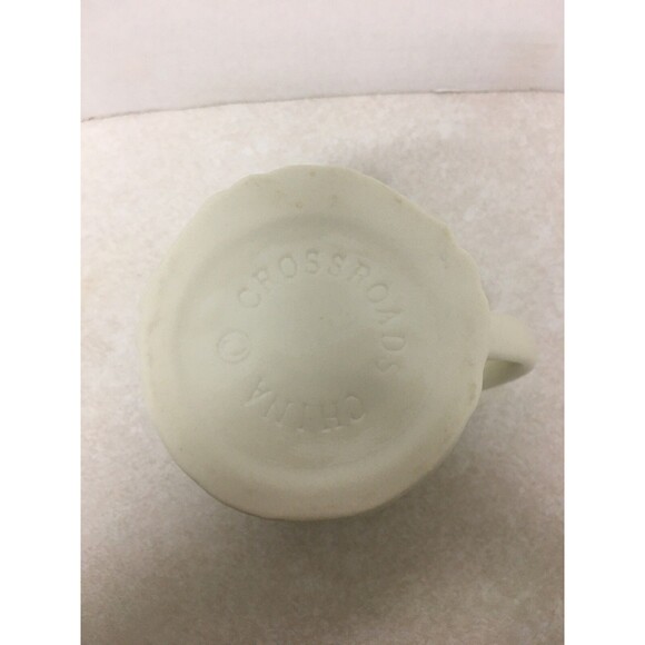 Lighthouse CROSSROADS Embossed Collectible Ivory Mug-Cup 12oz - Picture 5 of 6